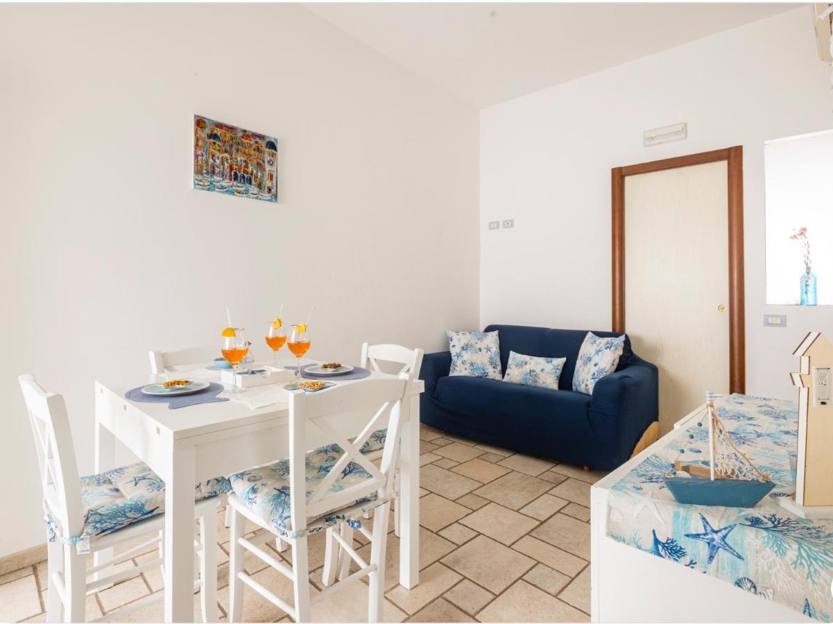 Monopoli, Mare Fuori Villa Bagian luar foto